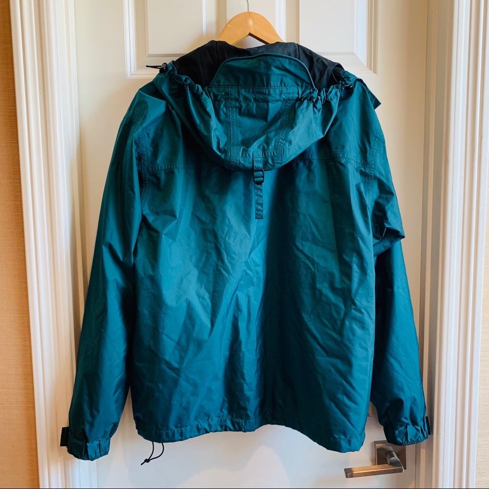 🌷REI Unisex Gore-Tex Jacket.  Medium Unisex.  Fits womens Large/Men’s M